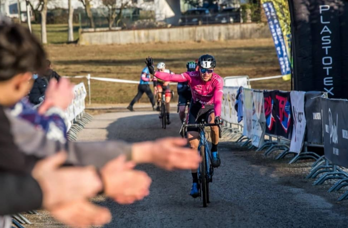 sempre “ acido”  il ciclocross ….
